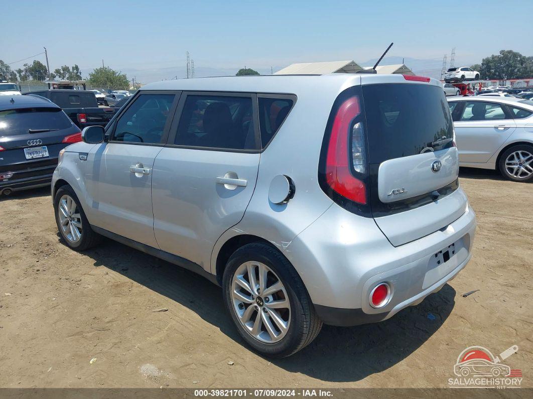 KNDJP3A54J7526264 2018 KIA SOUL photo no. 3