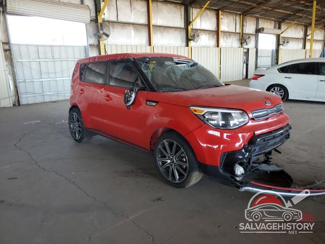 KNDJX3AAXJ7544300 2018 KIA SOUL photo no. 4