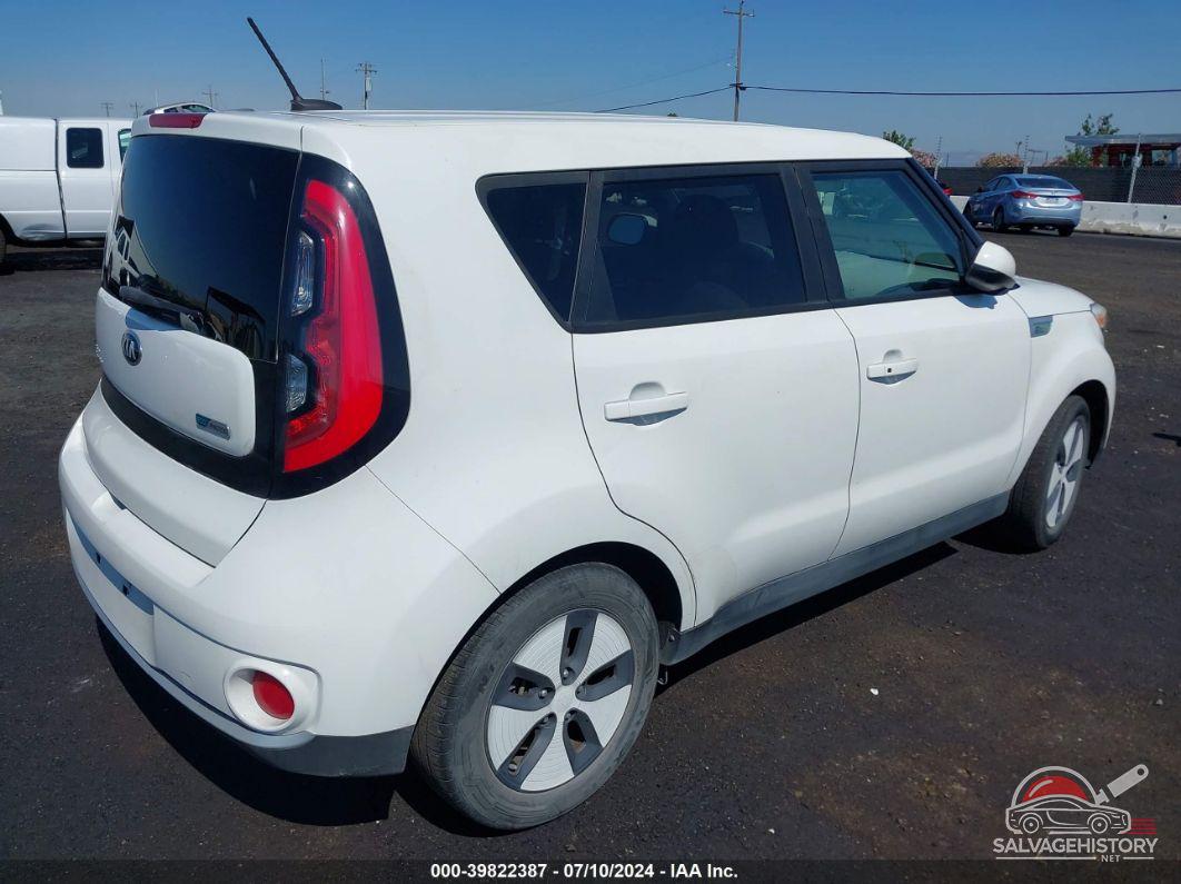 KNDJP3AE3G7013712 2016 KIA SOUL EV photo no. 4