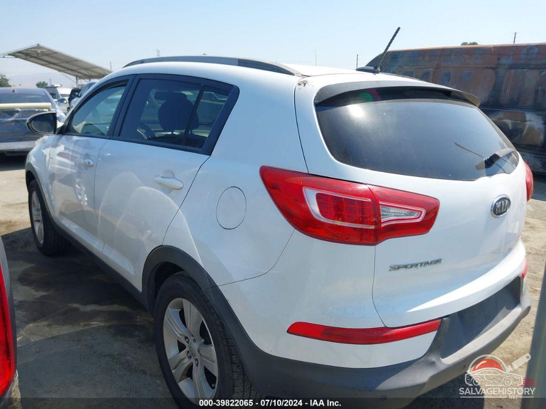 KNDPB3A23B7176352 2011 KIA SPORTAGE photo no. 3