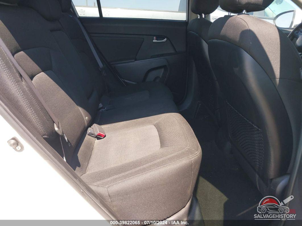 KNDPB3A23B7176352 2011 KIA SPORTAGE photo no. 8