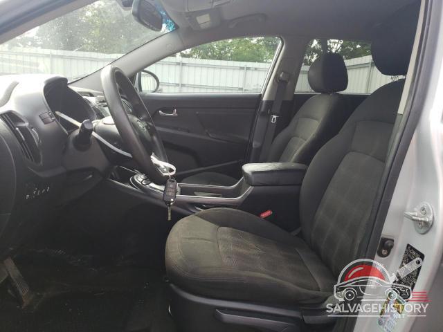 KNDPBCA21C7228370 2012 KIA SPORTAGE photo no. 7