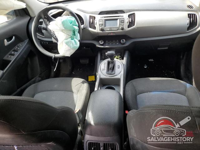 KNDPBCAC7E7646721 2014 KIA SPORTAGE photo no. 8