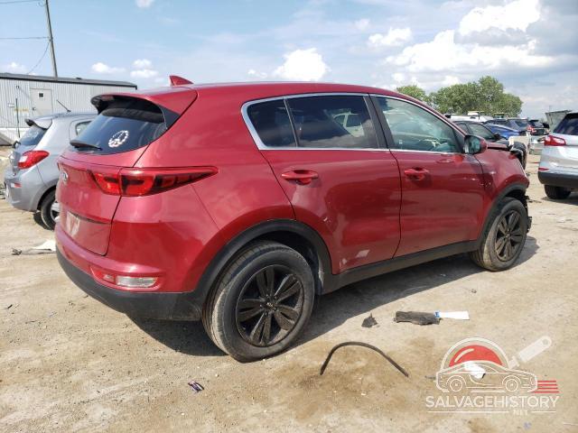 KNDPMCAC0J7301695 2018 KIA SPORTAGE photo no. 3