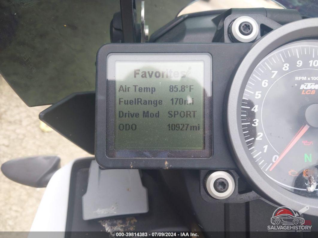 VBKV49407JM982465 2018 KTM 1090 photo no. 7