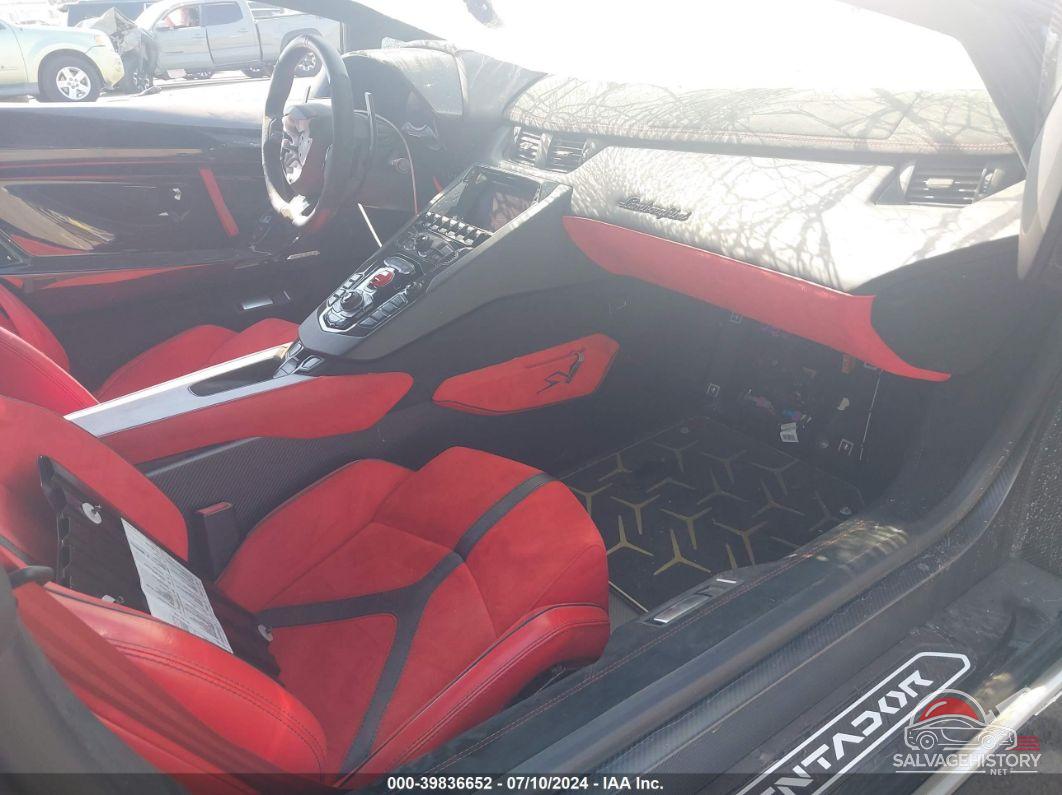 ZHWUT3ZD3HLA05682 2017 LAMBORGHINI AVENTADOR photo no. 5