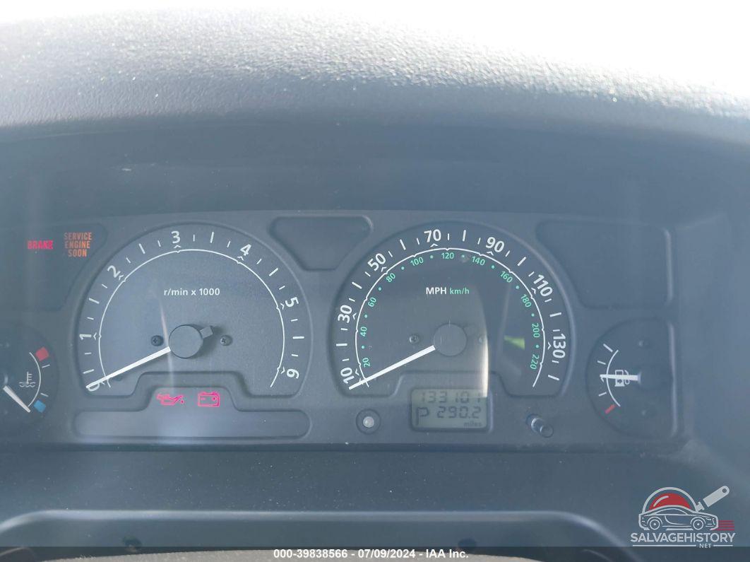 SALTW19484A832783 2004 LAND ROVER DISCOVERY photo no. 7