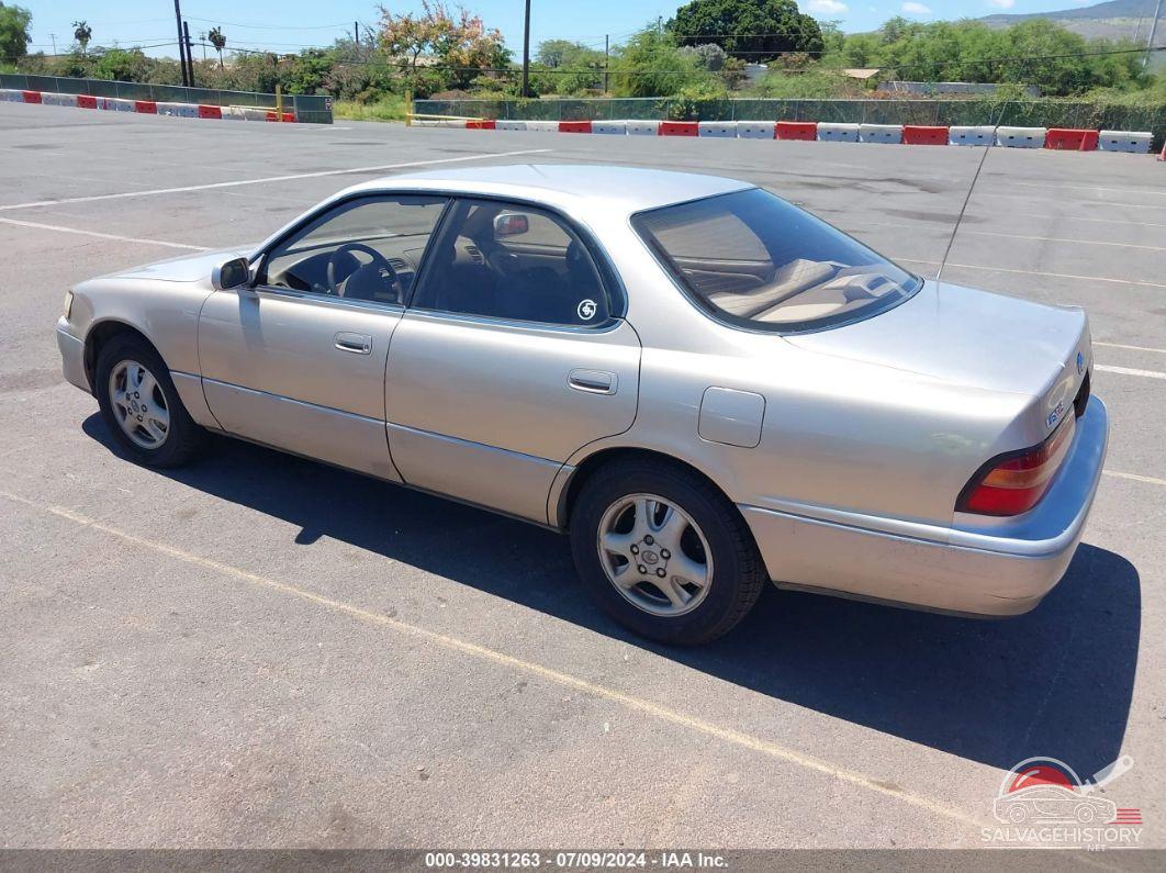 JT8BF12GXT0162809 1996 LEXUS ES photo no. 3