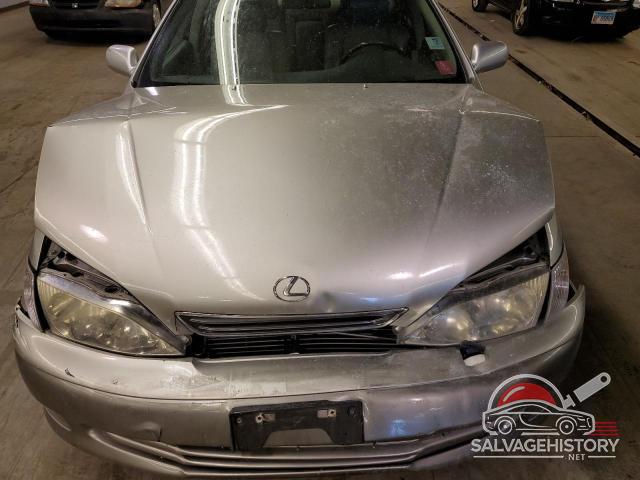 JT8BF28G810328285 2001 LEXUS ES300 photo no. 11