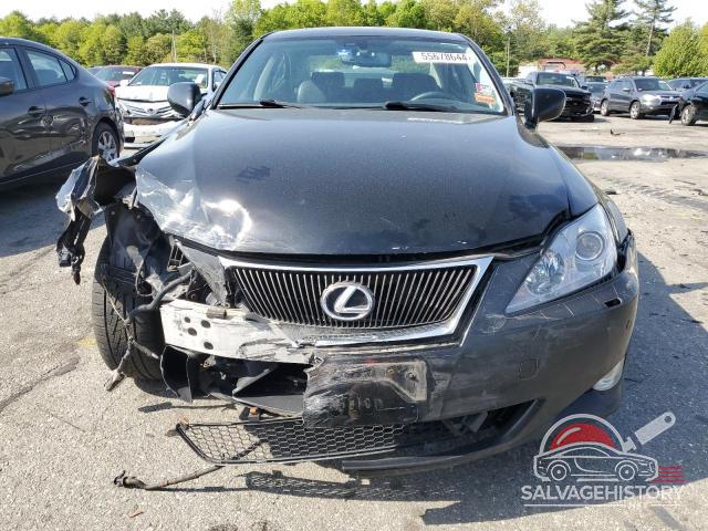 JTHBE262X72011812 2007 LEXUS IS photo no. 5