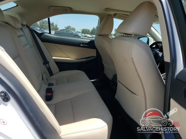 JTHBA1D27G5031958 2016 LEXUS IS photo no. 10