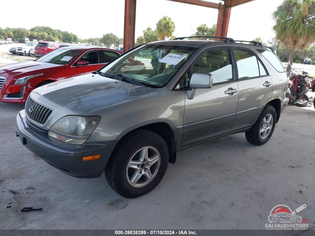 JT6HF10U1Y0157291 2000 LEXUS RX 300 photo no. 2
