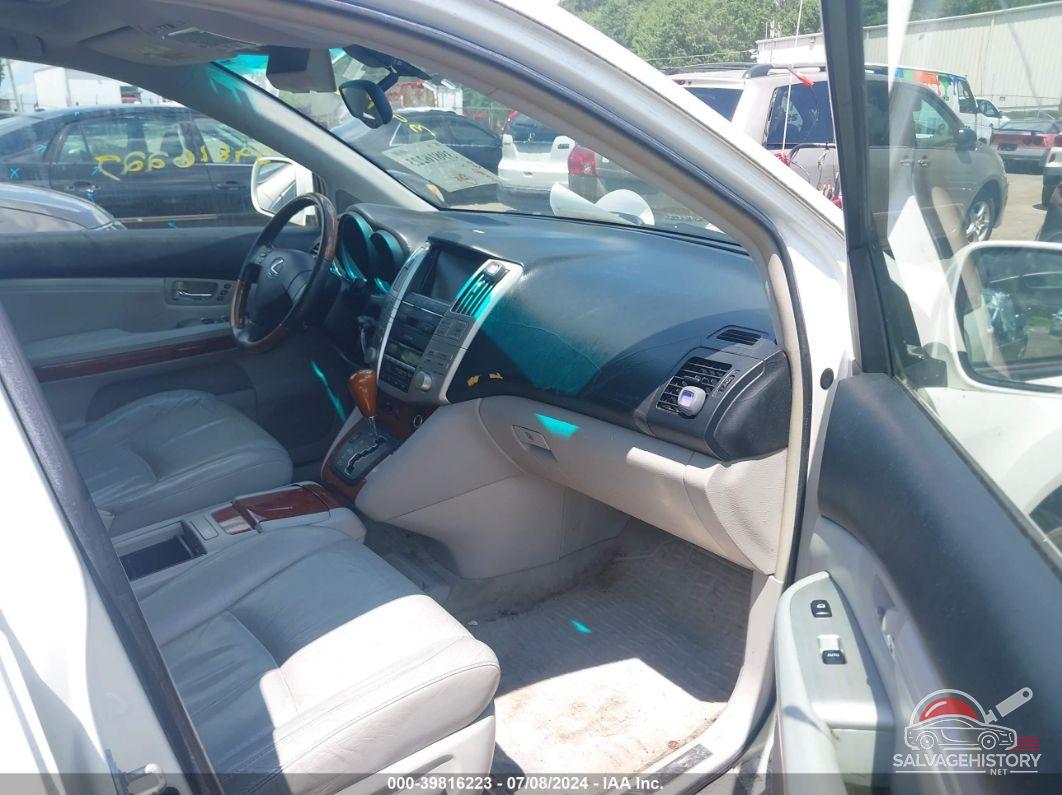 JTJHA31U240029117 2004 LEXUS RX 330 photo no. 5