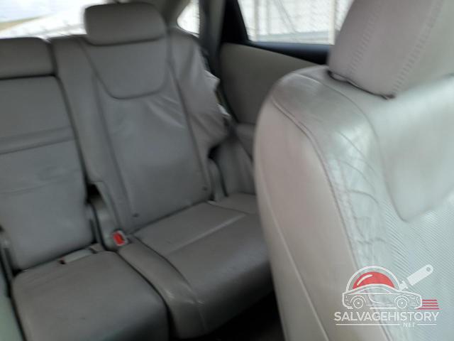 2T2ZK1BA7AC033223 2010 LEXUS RX350 photo no. 10