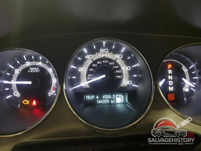 3LNHL2GC9AR609333 2010 LINCOLN MKZ photo no. 9