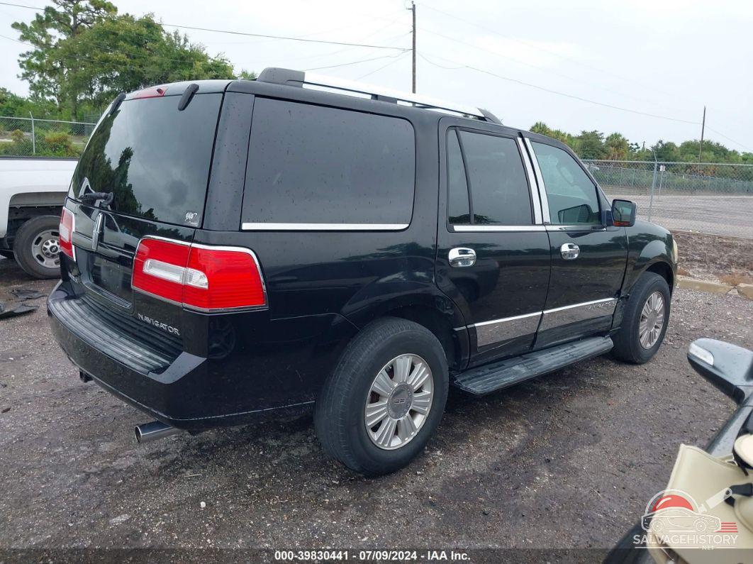 5LMFU27557LJ02858 2007 LINCOLN NAVIGATOR photo no. 4