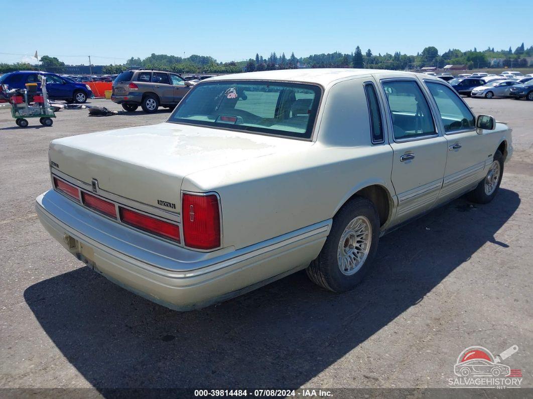 1LNLM81W9VY650548 1997 LINCOLN TOWN CAR photo no. 4