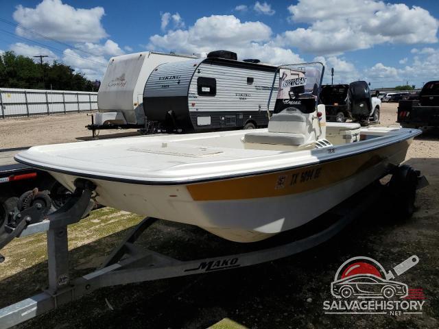 BUJ93370B818 2018 MAKO BOAT&TRLR photo no. 2