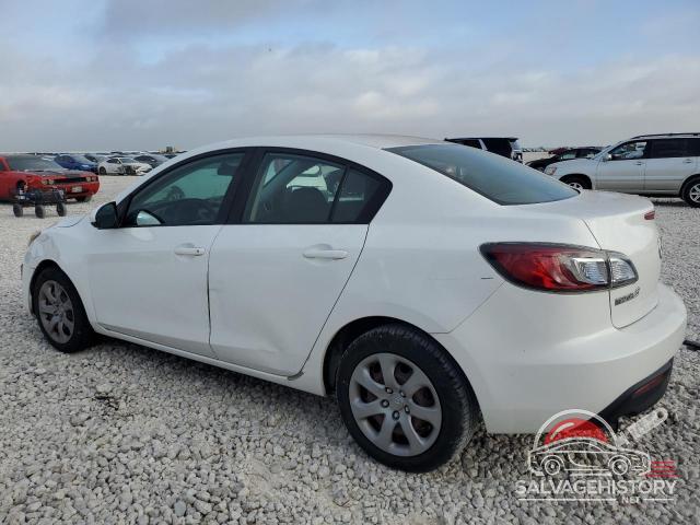 JM1BL1UFXB1472580 2011 MAZDA 3 photo no. 2