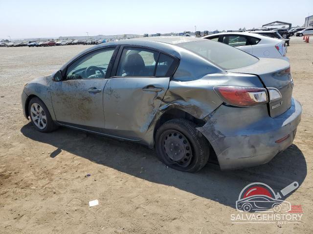 JM1BL1TG8D1770994 2013 MAZDA 3 photo no. 2