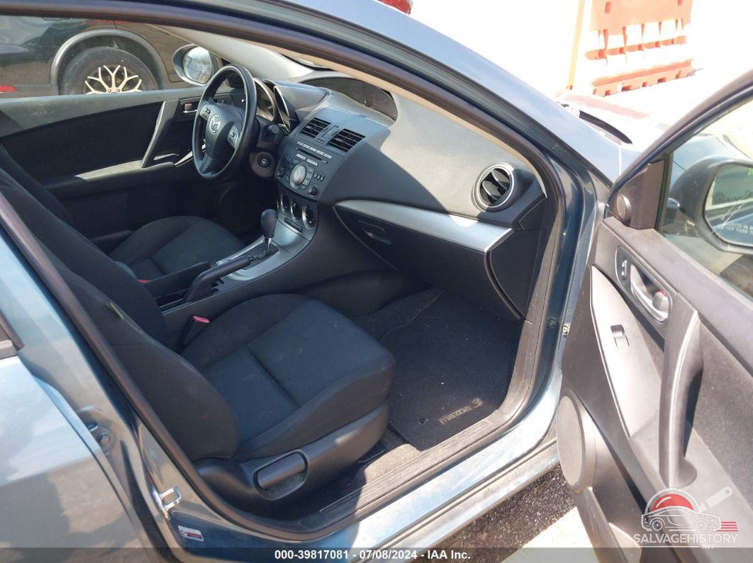 JM1BL1VG5B1449067 2011 MAZDA MAZDA3 photo no. 5