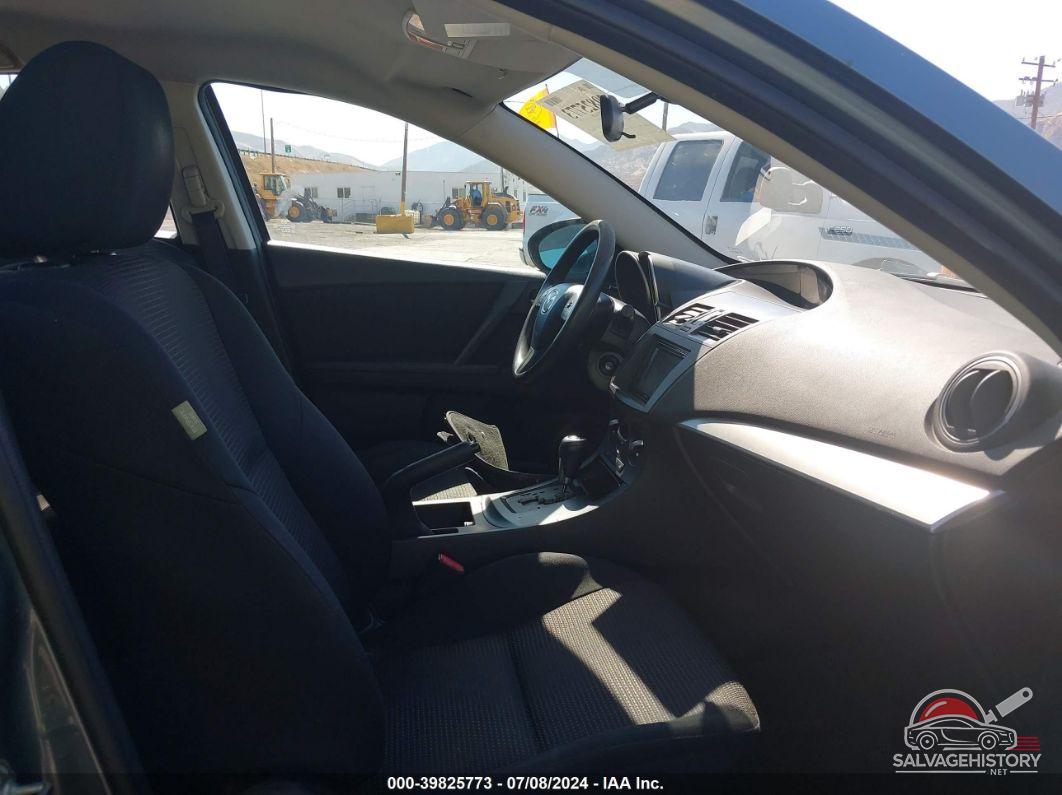 JM1BL1UP2D1816091 2013 MAZDA MAZDA3 photo no. 5