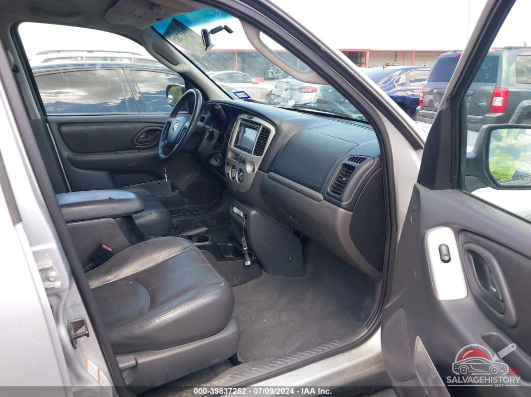4F2CZ061X3KM32722 2003 MAZDA TRIBUTE photo no. 5