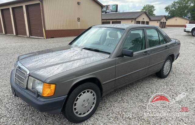 WDBDA28D3HF401681 1987 MERCEDES-BENZ 190-CLASS photo no. 2