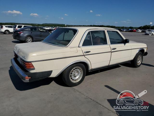 WDBAB23A2BB275535 1981 MERCEDES-BENZ 240-CLASS photo no. 3