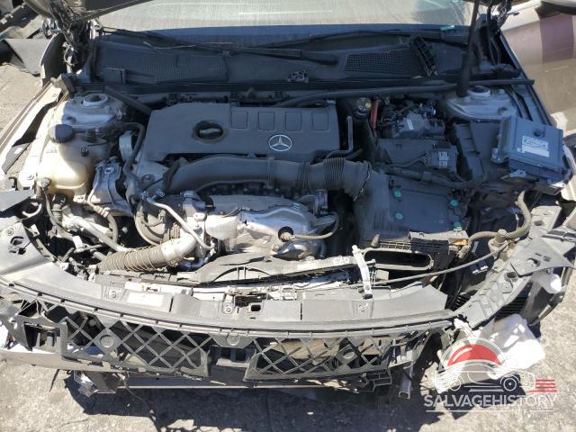WDD3G4EB3KW002552 2019 MERCEDES-BENZ A-CLASS photo no. 11