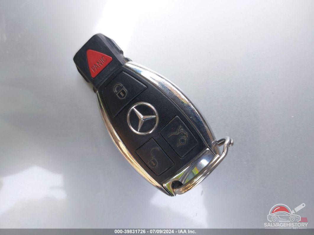 WDDGF4HB8CA608086 2012 MERCEDES-BENZ C 250 photo no. 11