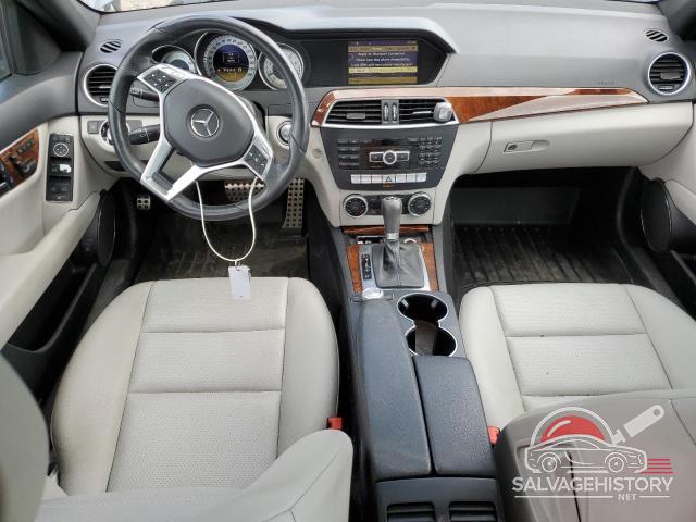 WDDGF8BB4CR212884 2012 MERCEDES-BENZ C-CLASS photo no. 8