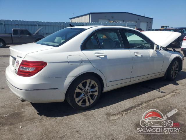 WDDGF8AB0DA820404 2013 MERCEDES-BENZ C-CLASS photo no. 3