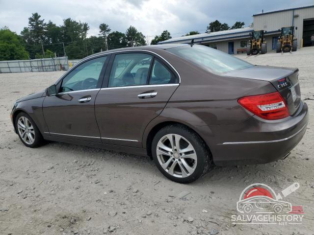 WDDGF8AB6DR266710 2013 MERCEDES-BENZ C-CLASS photo no. 2
