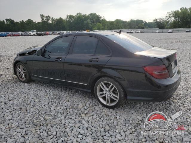 WDDGF8ABXDG152690 2013 MERCEDES-BENZ C-CLASS photo no. 2