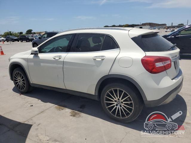 WDCTG4EB3FJ139711 2015 MERCEDES-BENZ GLA-CLASS photo no. 2