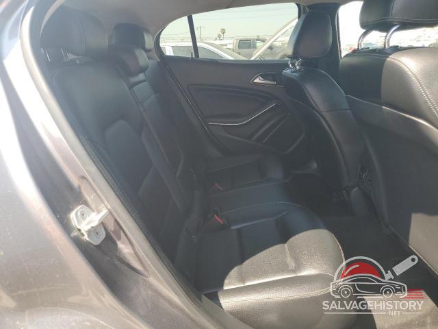 WDCTG4GB3FJ158899 2015 MERCEDES-BENZ GLA-CLASS photo no. 11