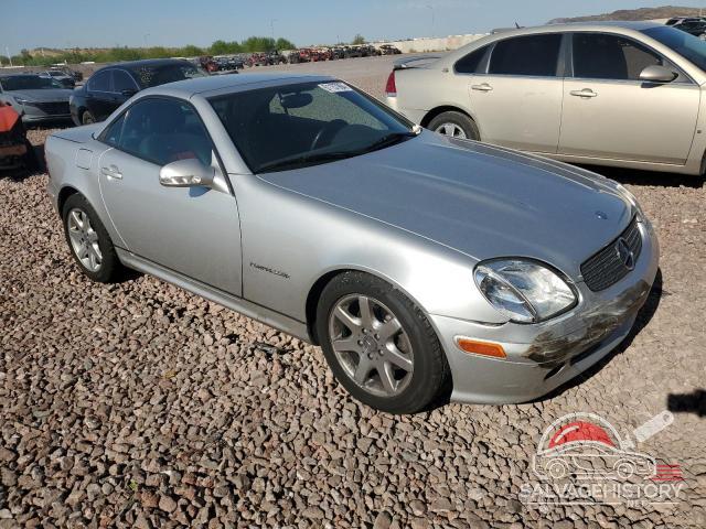 WDBKK49F82F241384 2002 MERCEDES-BENZ SLK-CLASS photo no. 4