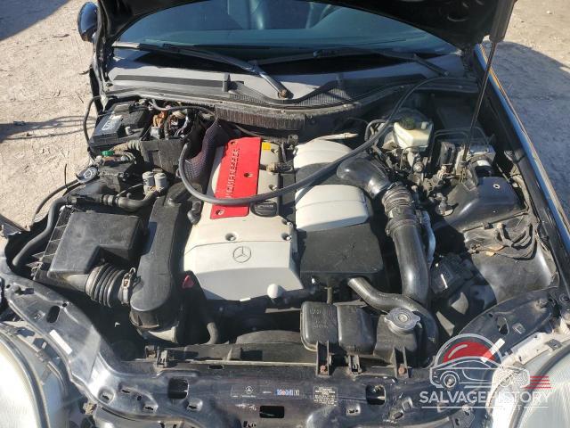 WDBKK49FX2F267453 2002 MERCEDES-BENZ SLK-CLASS photo no. 11