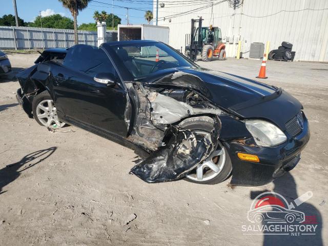 WDBKK49FX2F267453 2002 MERCEDES-BENZ SLK-CLASS photo no. 4
