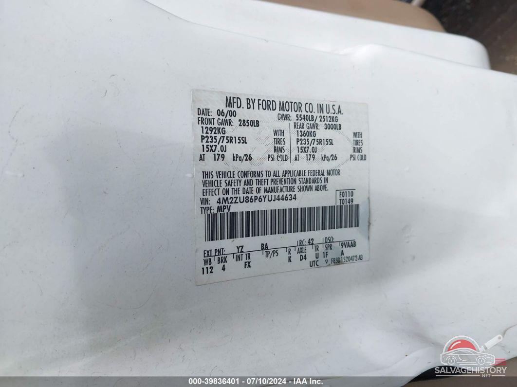 4M2ZU86P6YUJ44634 2000 MERCURY MOUNTAINEER photo no. 9