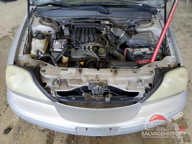 1MEFM50U52G653835 2002 MERCURY SABLE photo no. 11