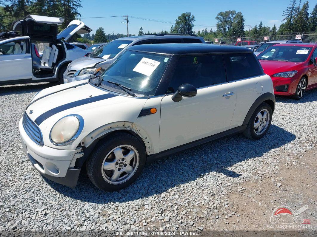 WMWMF33558TU66703 2008 MINI COOPER photo no. 2