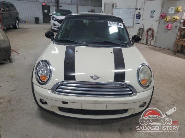 WMWMF3C53ATU79472 2010 MINI COOPER photo no. 5