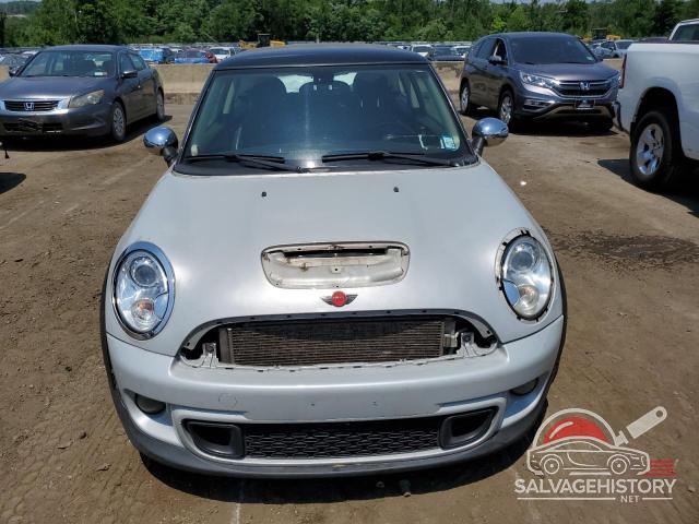 WMWSV3C51BTY16071 2011 MINI COOPER photo no. 5