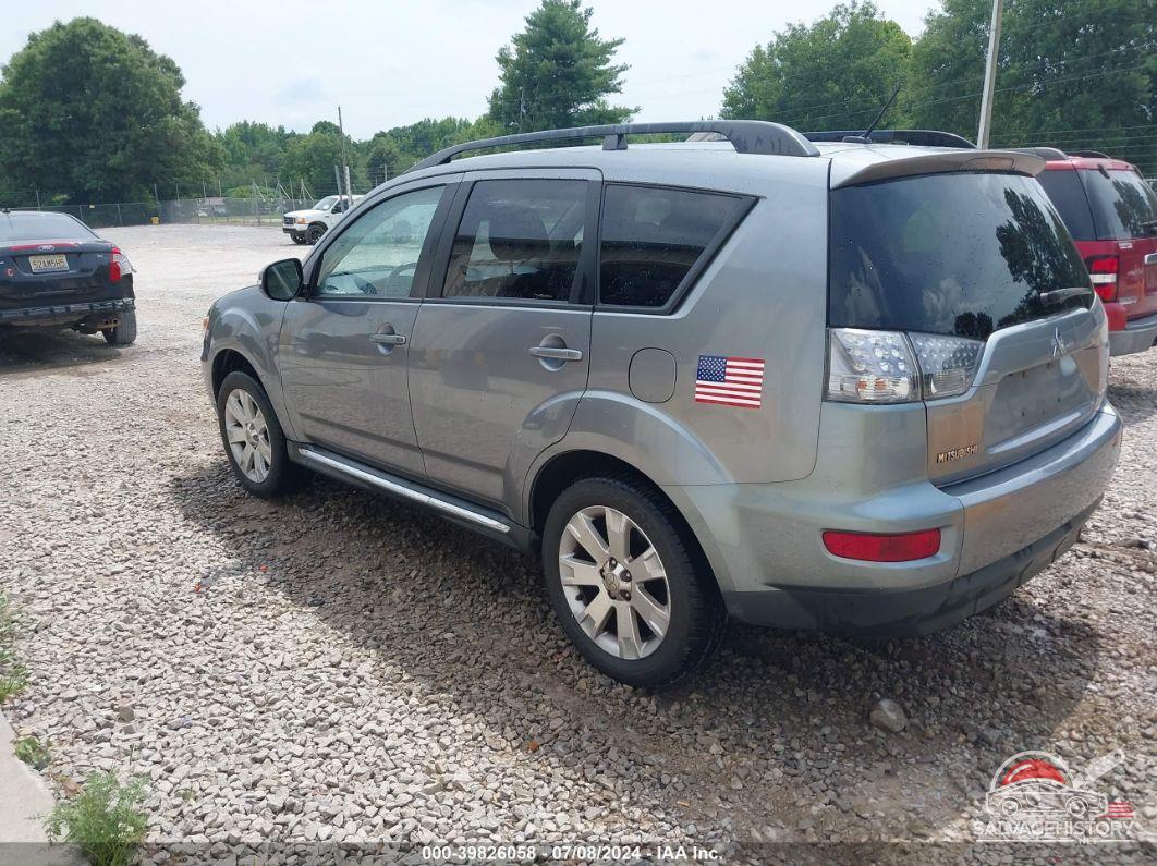 JA4JT3AW0DU005210 2013 MITSUBISHI OUTLANDER photo no. 3