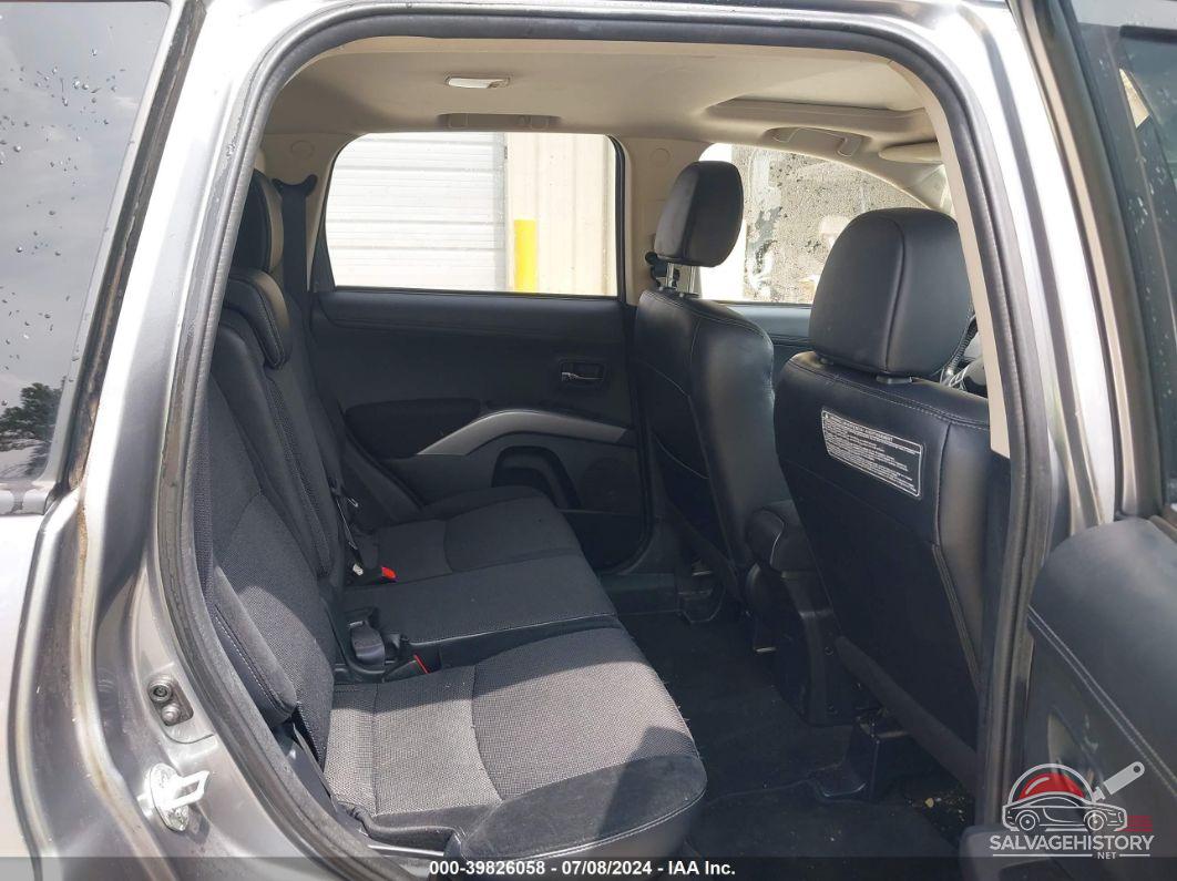 JA4JT3AW0DU005210 2013 MITSUBISHI OUTLANDER photo no. 8