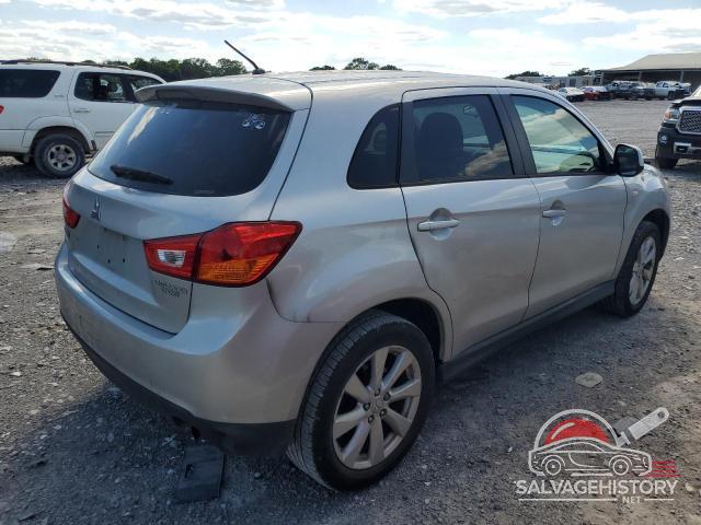4A4AR3AU7FE014043 2015 MITSUBISHI OUTLANDER photo no. 3