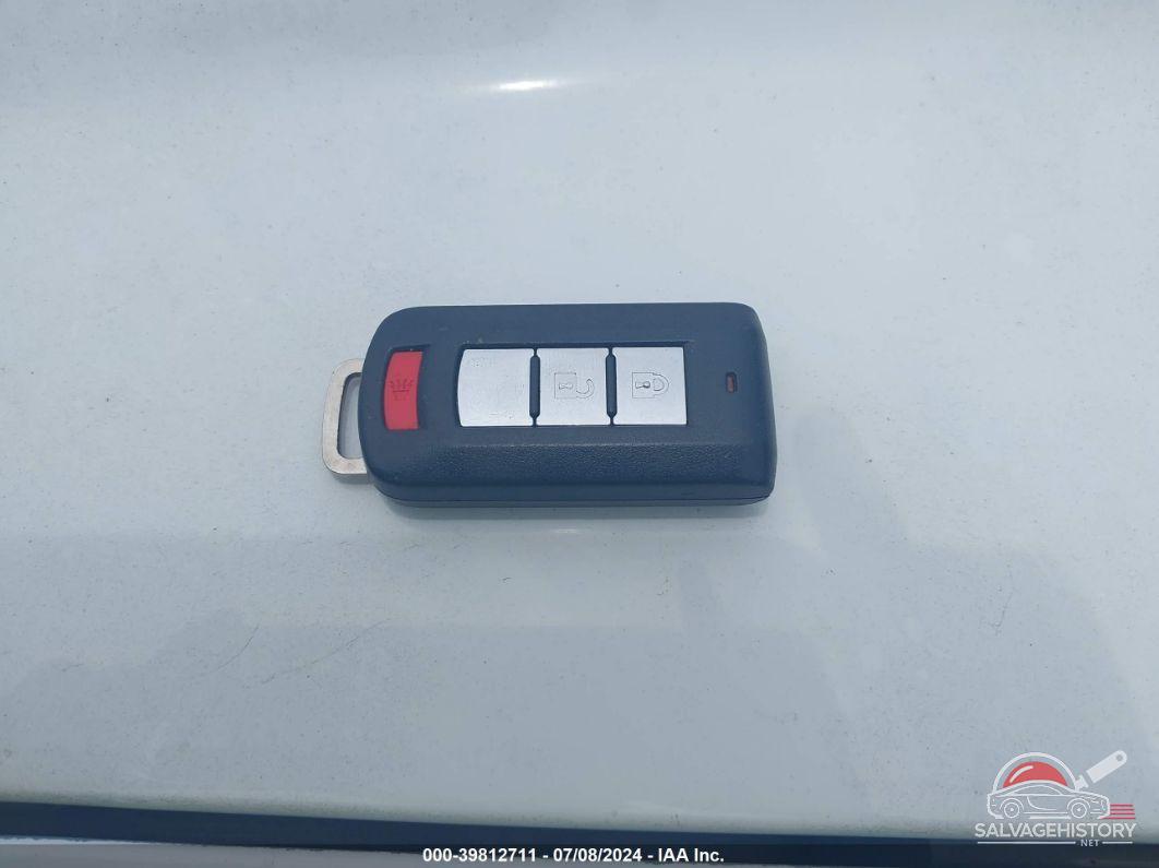 JA4AD3A31GZ020213 2016 MITSUBISHI OUTLANDER photo no. 11
