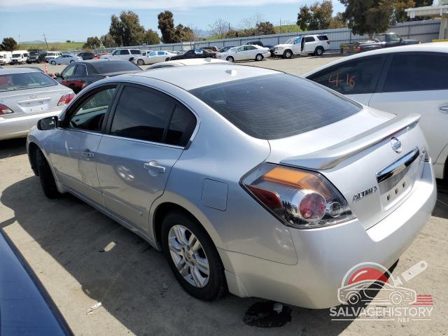 1N4AL2AP7AN560305 2010 NISSAN ALTIMA photo no. 2